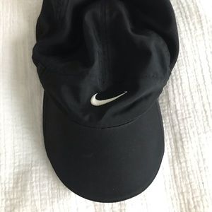 Nike Black Run Hat